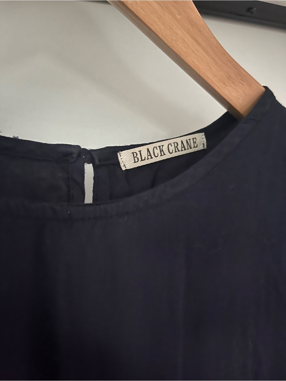 Relaxed Elastic-Waist Navy Midi Dress with Short Sleeves - Picture 2 of 7